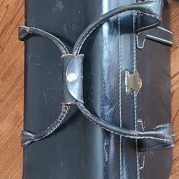 Vintage Black Leather Photographer's Camera/Equipment Bag - Picture 2 of 16